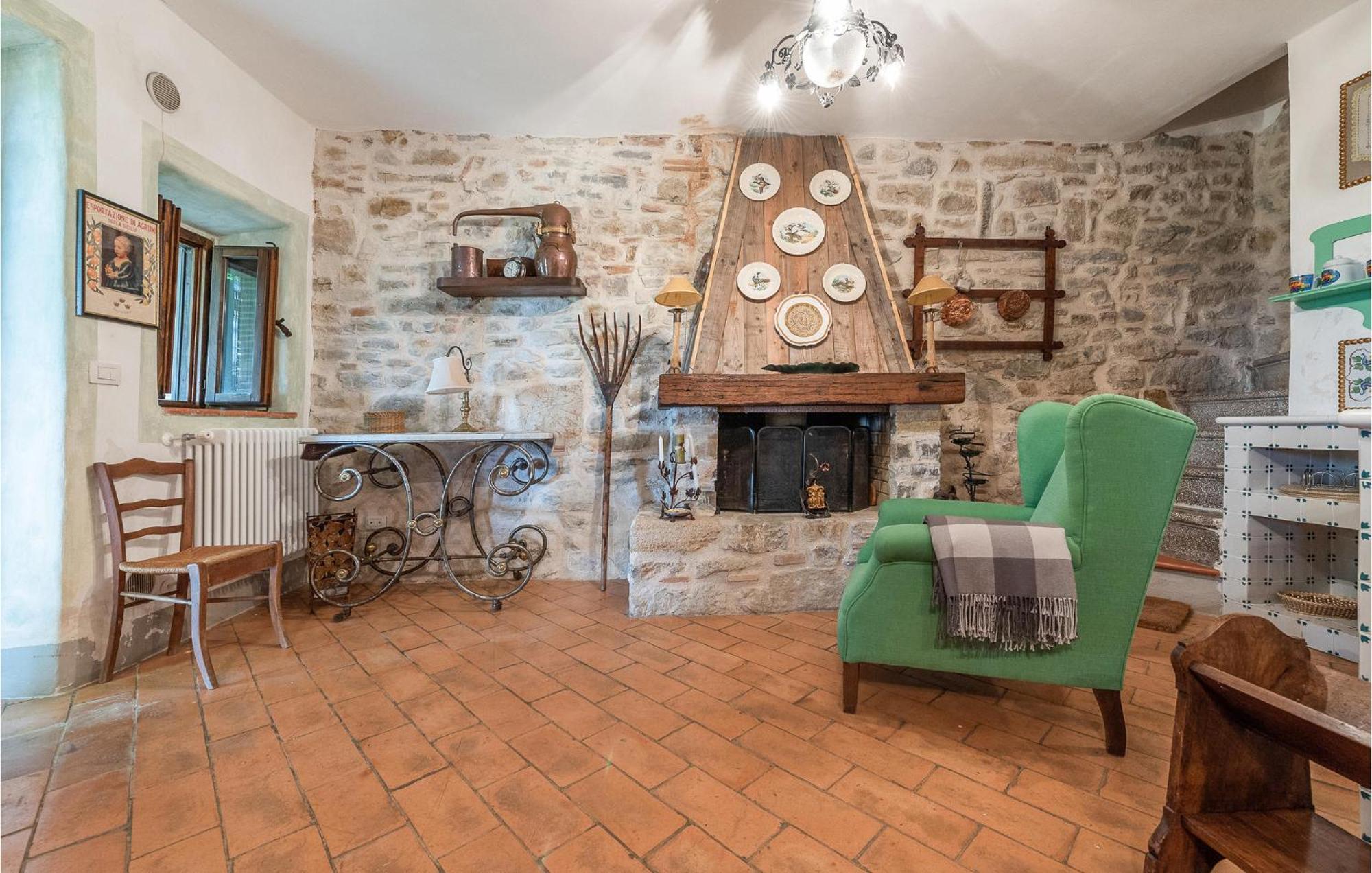 Lovely Apartment In Loc, Scalabrelli With Wifi Catabbio Экстерьер фото
